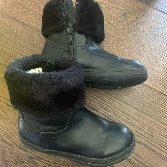 Boots - Picture 1 of 3